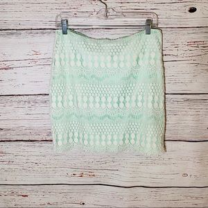 ❌SOLD❌Gianni Bini green x white lace mini skirt 6